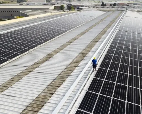 installazione Impianto Fotovoltaico sul tetto Carioca Spa: progetto da 500 kW